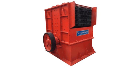 怎么選購(gòu)pc錘式破碎機(jī)？青州宏源礦山機(jī)械提供體驗(yàn)